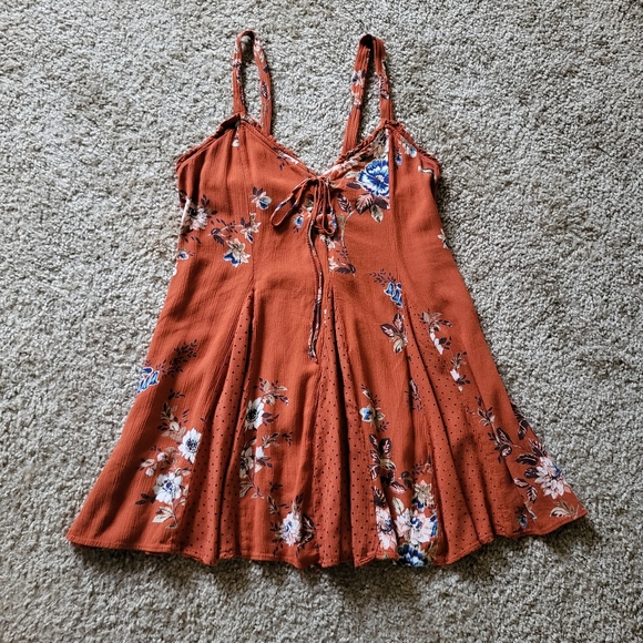 Autumn flowers dress - Picture 3 of 7